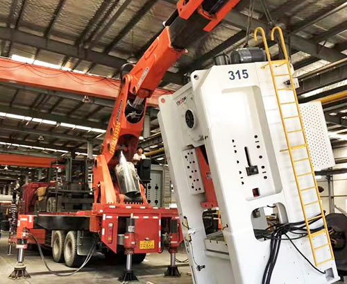 唐山丰润提升工作效率，选择优质折臂吊租赁服务